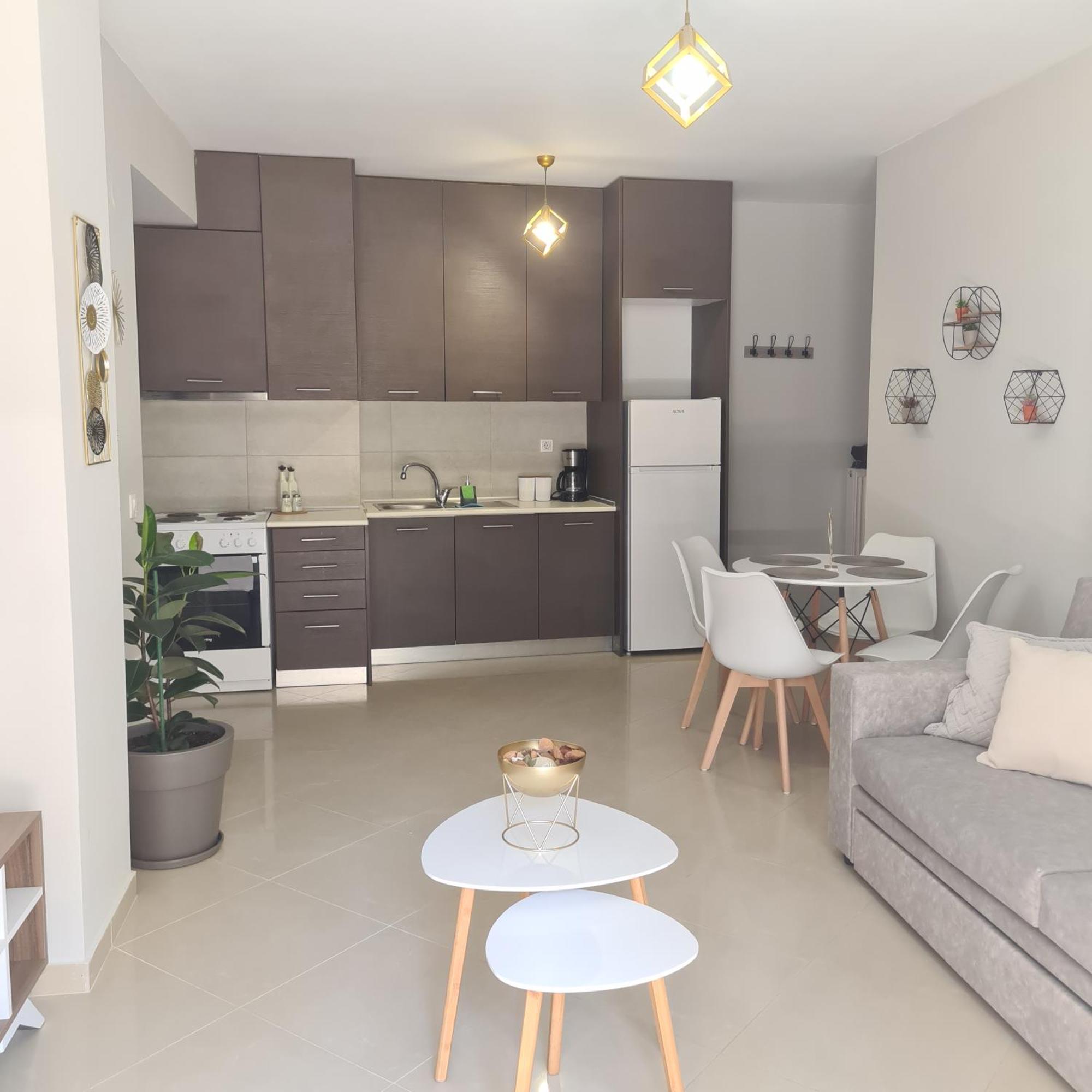 Cozy Gold Appartment#Free Parking# Tesalonika Bagian luar foto